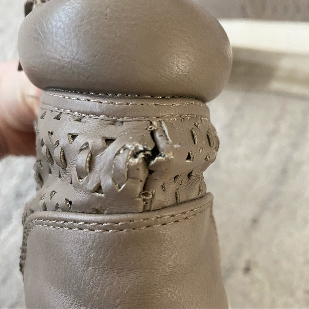 Steve Madden Explorre High Top Sneakers Dark Taupe - Picture 10 of 11